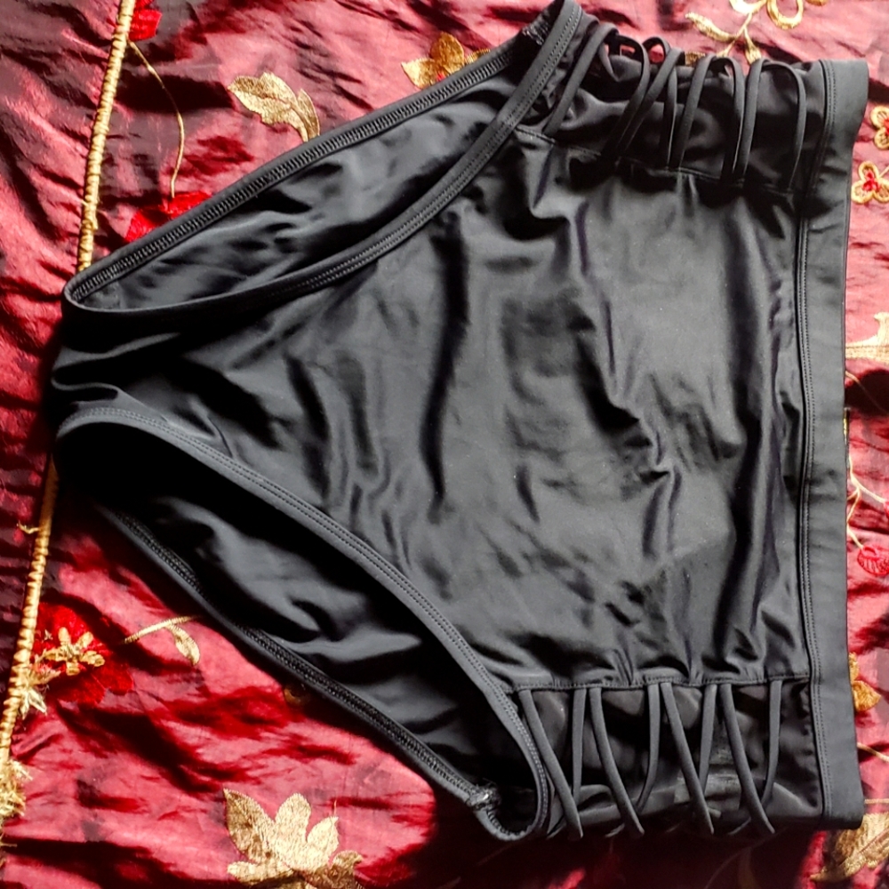 Black High waist bikini